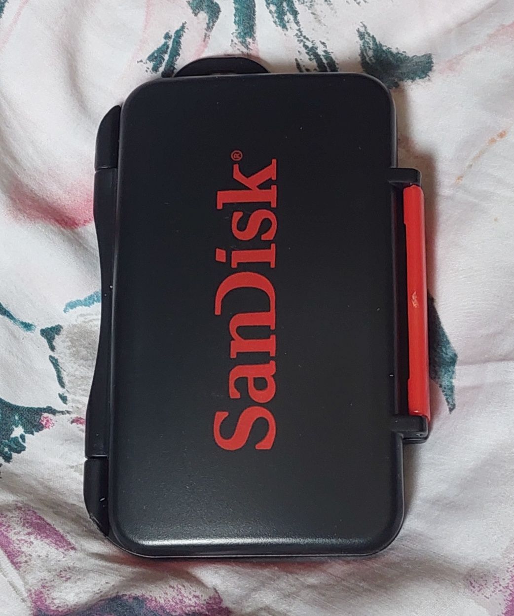 Organizer, pojemnik, etui na karty pamięci SD, czarny, SanDisk