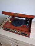 gramofon Hyundai retro RT910