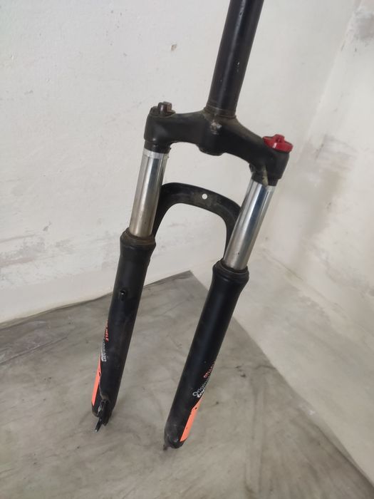 Вилка амортизаційна 28