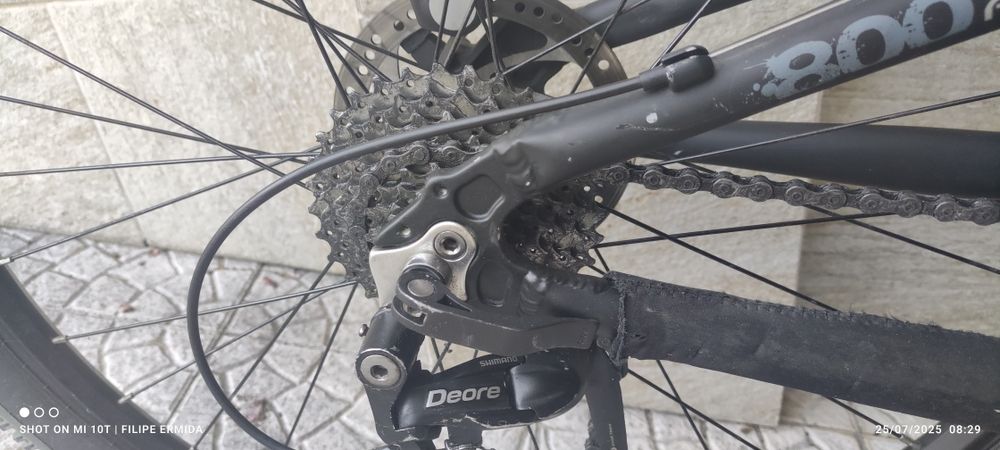 Bicicleta BTT suspensão total