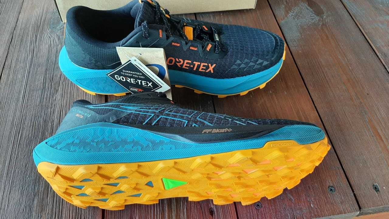Чоловічі бігові кросівки Asics GEL-Trabuco 13 GTX 1011B978-001