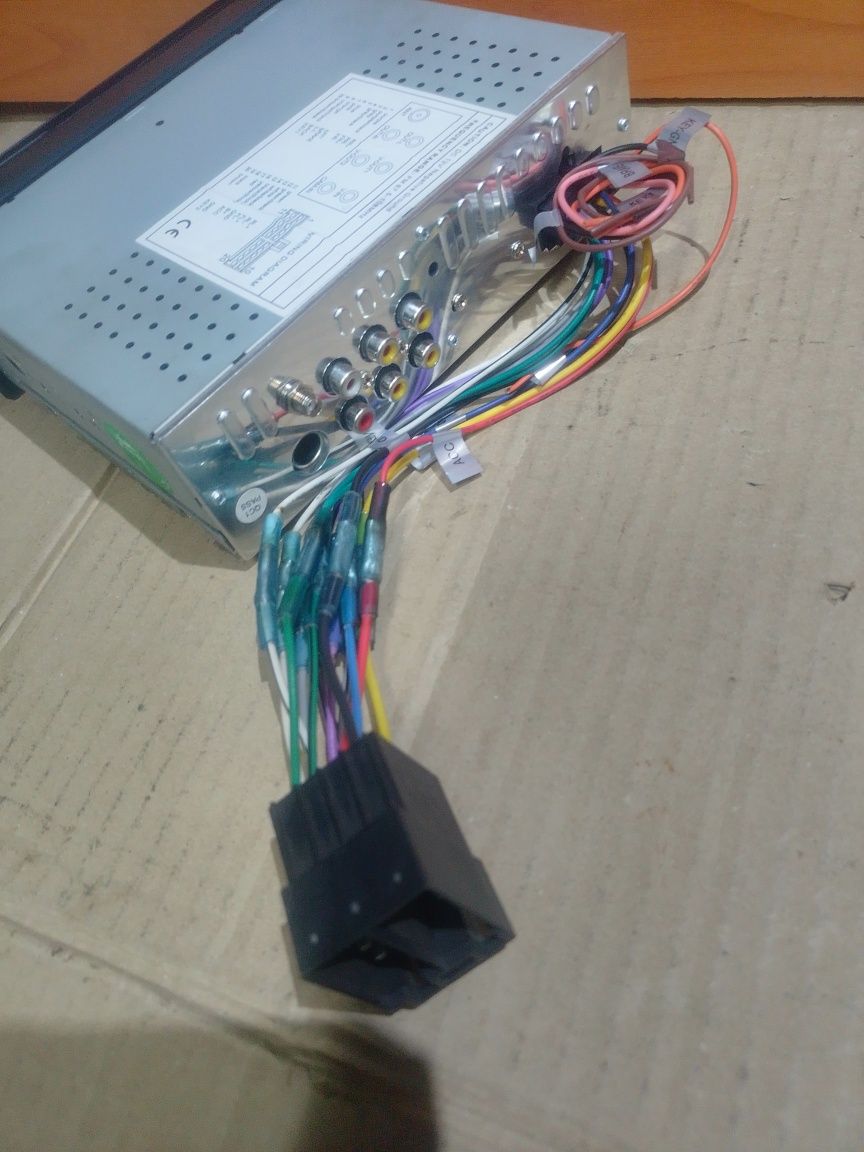 Автомагнітола з висувним екраном Bluetooth, USB,SD, AUX
