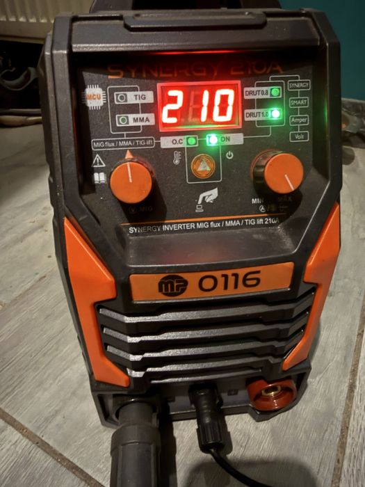 Spawarka inwertorowa 210A Mig/Tig/Mma Synergia