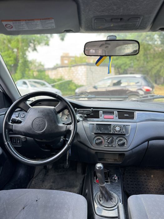 Mitsubishi Lancer 9 Газ/Бензин 2005 1.6