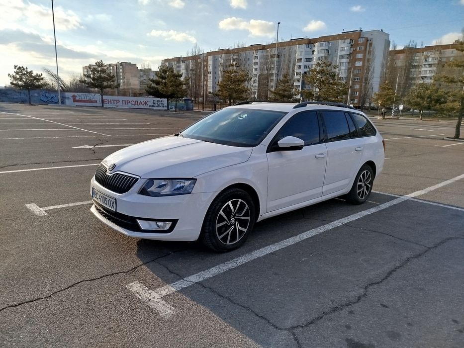 Шкода А7 (3) продаю