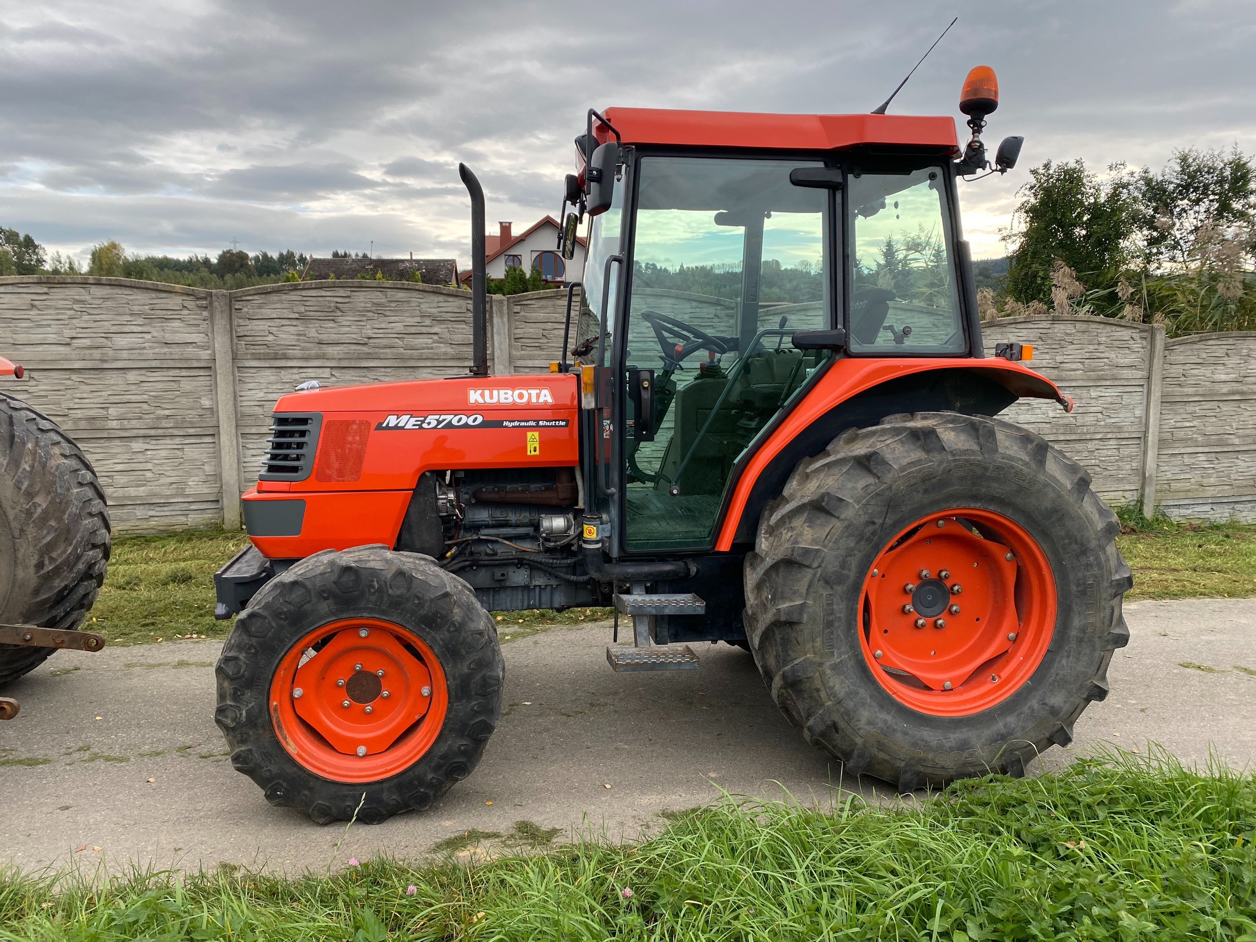 KUBOTA ME 5700,4x4,klimatyzacja,ferguson,john deere,same,sadowniczy