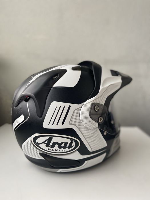 Capacete Arai Tour X4 com Intercomunicador
