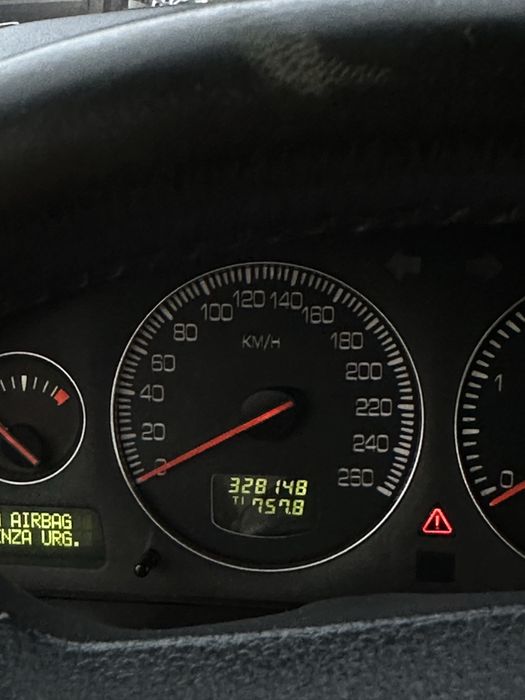 Volvo s60 2.4 D5 2002 рік