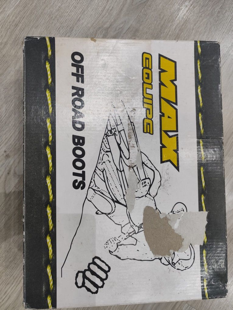 Botas de motocross em ótimo estado