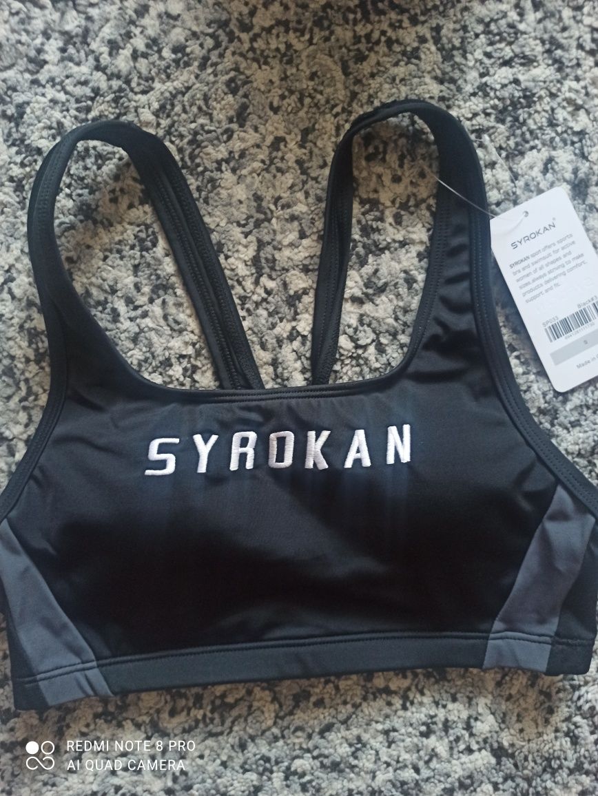 Biustonosz top sportowy na basen