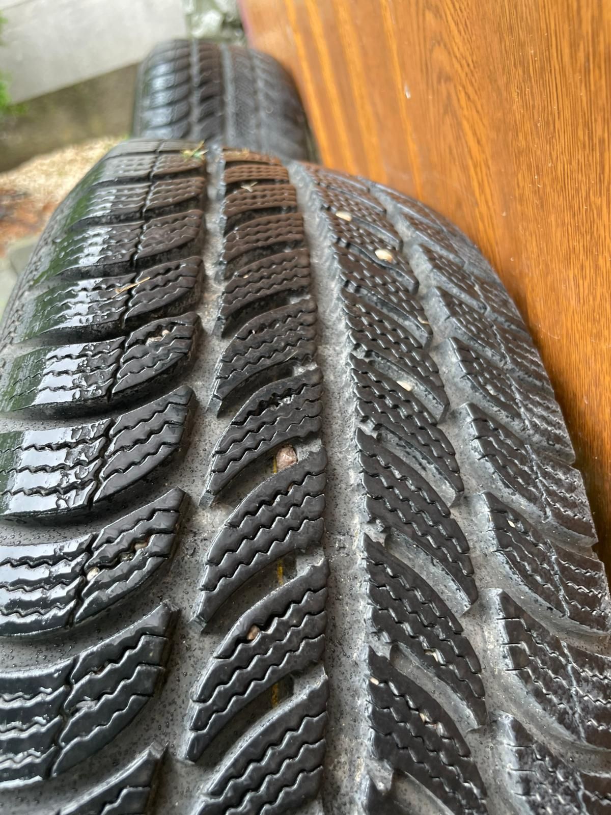 Koła zimowe 4x100 185/65R15 Dębica 6 mm bieżnika Zima
