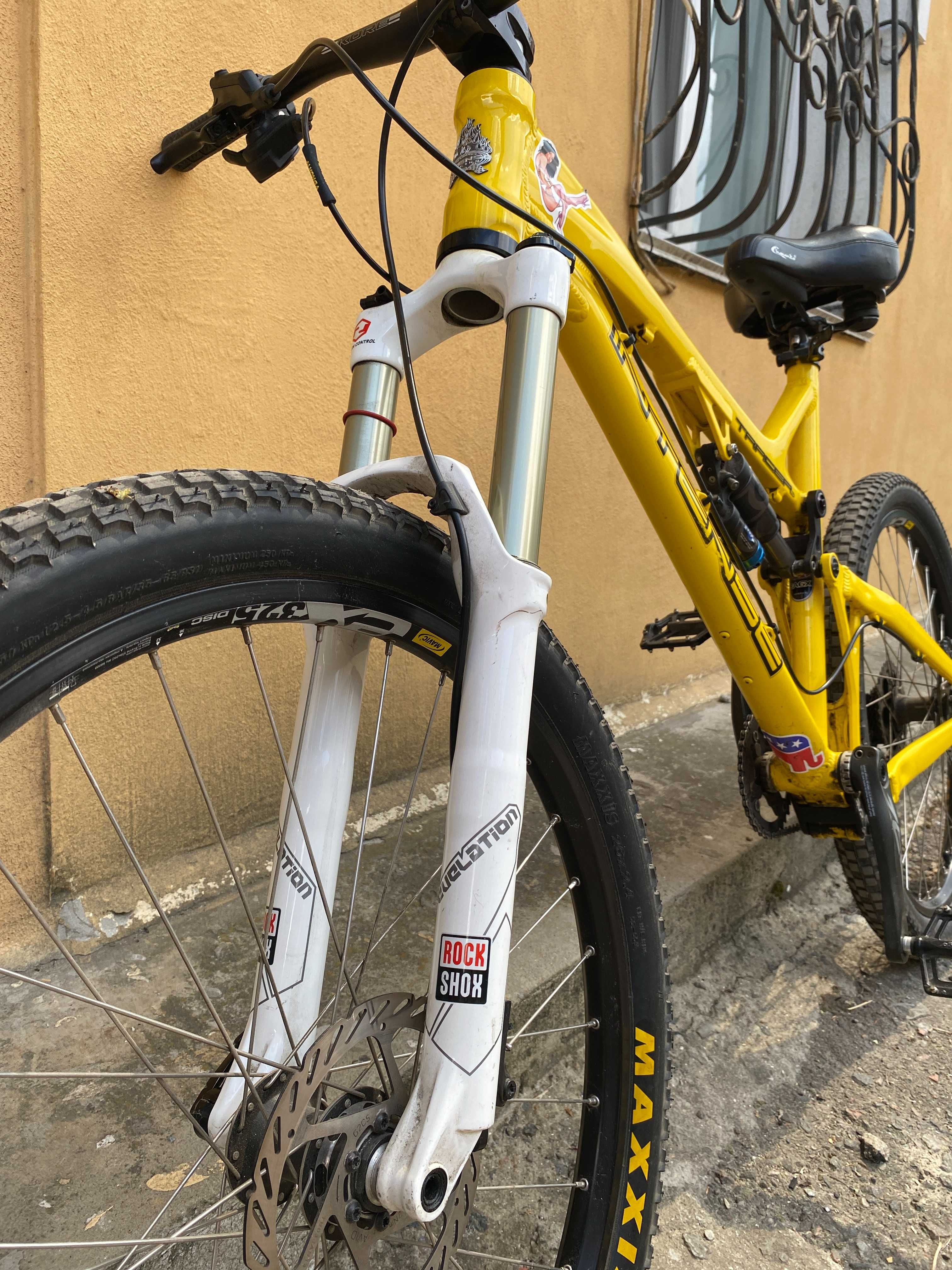 Велосипед INTENSE (DH, enduro)