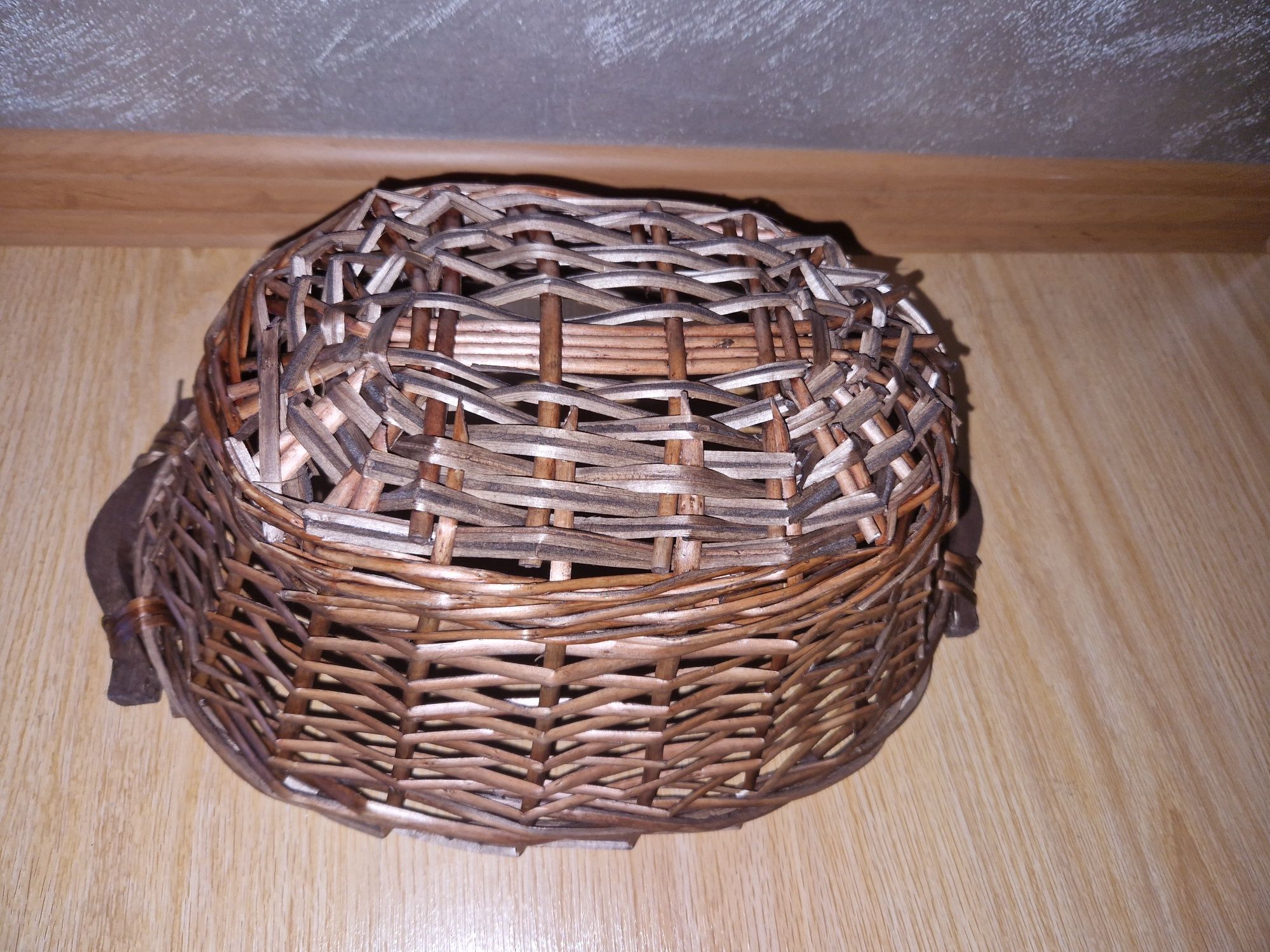 Koszyk pleciony prezentowy 34 × 27,5 x 14cm