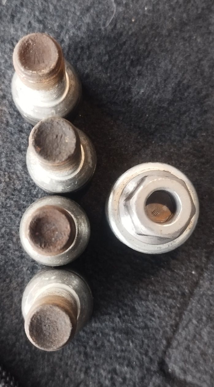 VW śruby koła, zabezpieczające VW OEM wzór 525