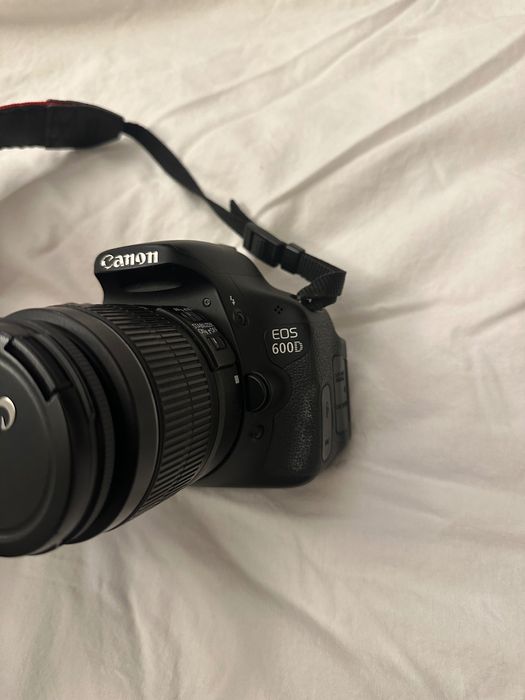 Canon 600D + lente 18-55mm