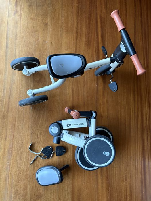 Gémeos 2 Triciclos evolutivos 3 em 1 Kinderkraft dos 12  meses aos 5 a