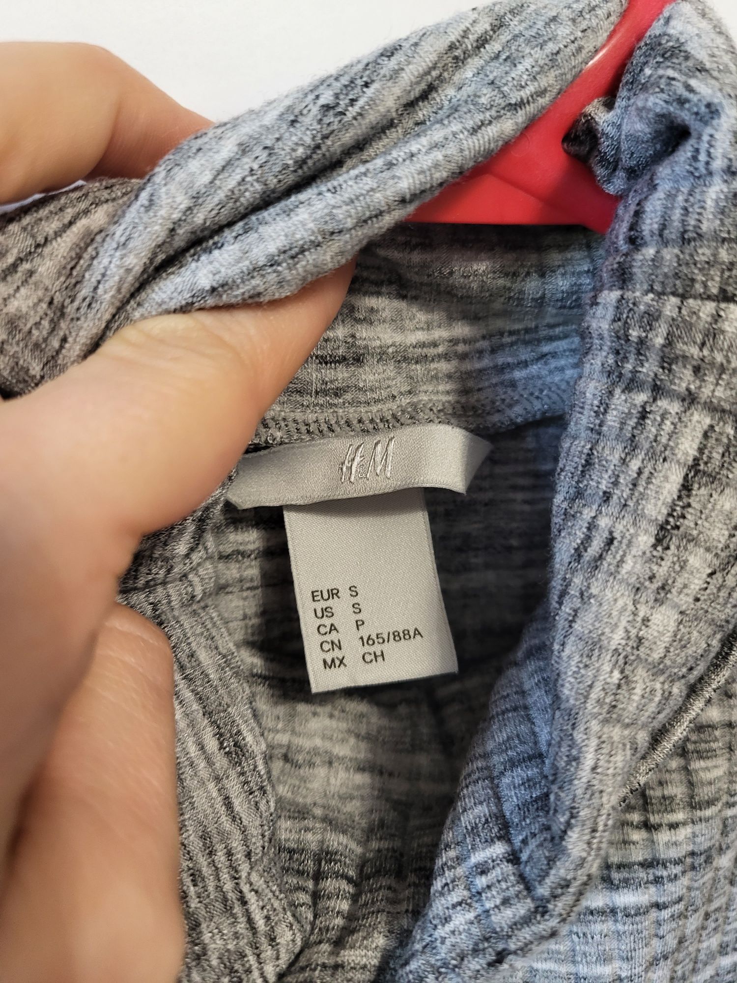 H&M S/M водолазка безрукавка в рубчик, майка з горлом