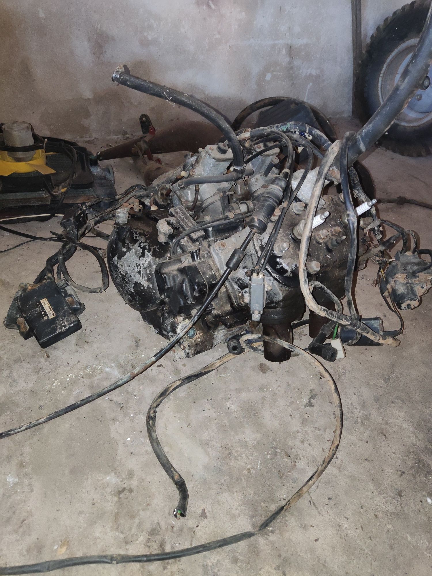 Motor yamaha TZR 250CC