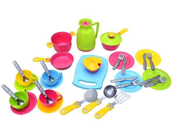 Кухонный набор игрушечной посуды в чемодане.Детская кухня в чемодане.