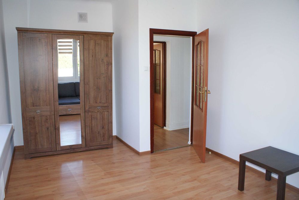 Wynajmę mieszkanie w ścisłym centrum Ciechanowa