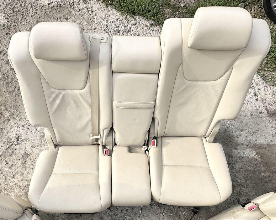 Салон Lexus RX 350/450h 2013