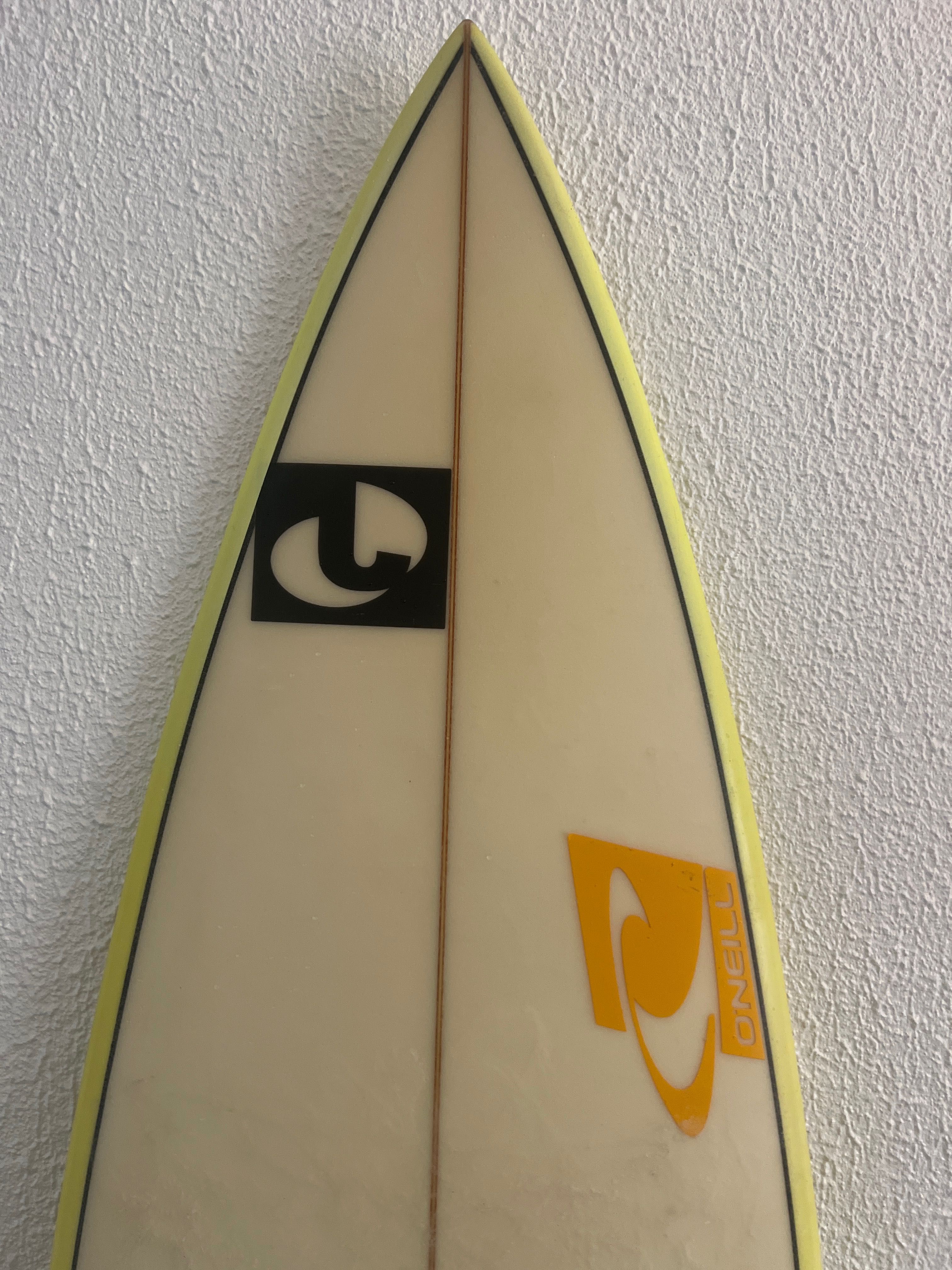 Mini gun surfboard prancha