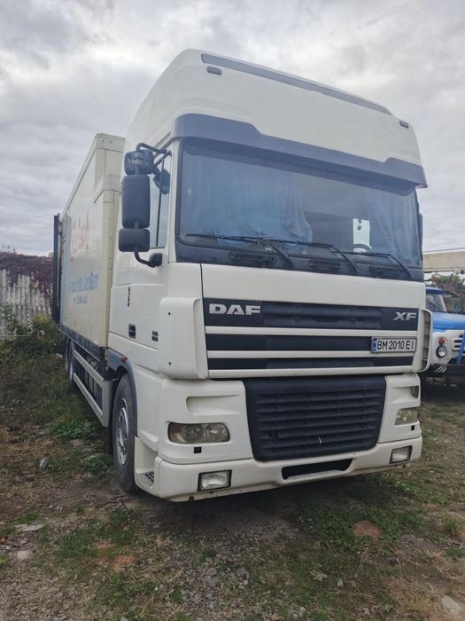 DAF вантажний тягач у хорошому стані