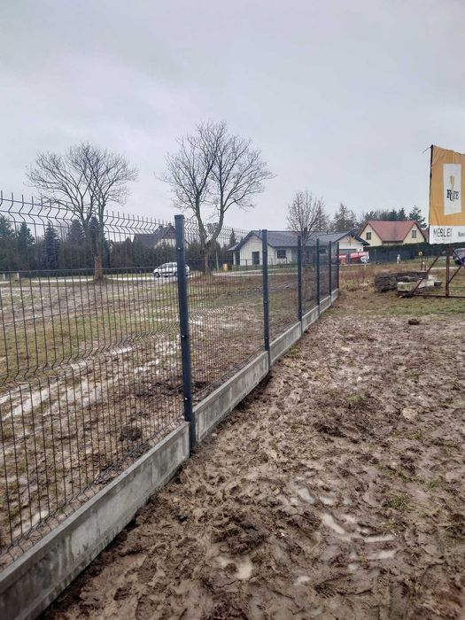 ogrodzenia ogrodzenie panelowe panele słupki brama furtka płot palety