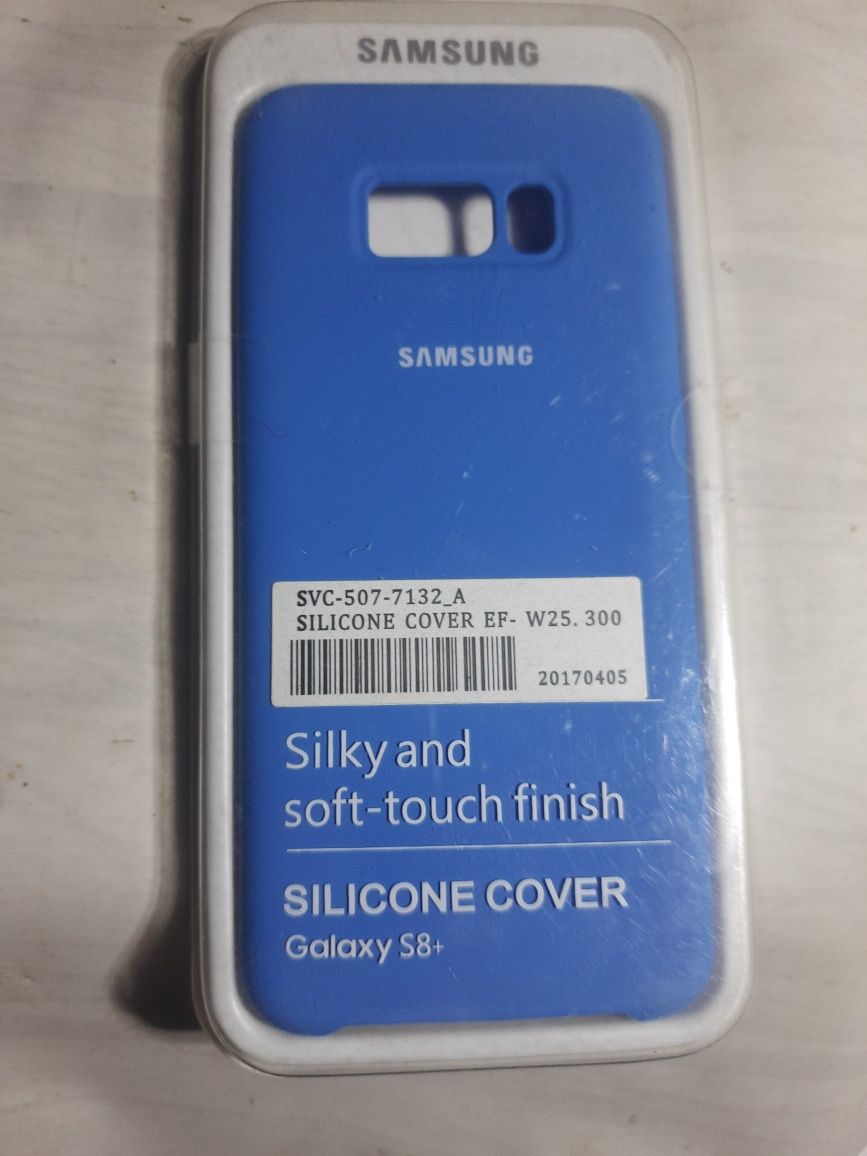 Продам чехол на телефон Samsung Galaxy S-10, S-10+, S-8+