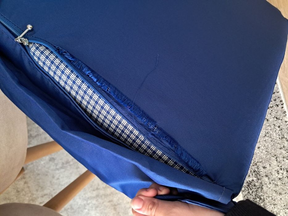 Łóżeczko turystyczne niebieskie Kiddi. Stan ogólny dobry, z minusów ra