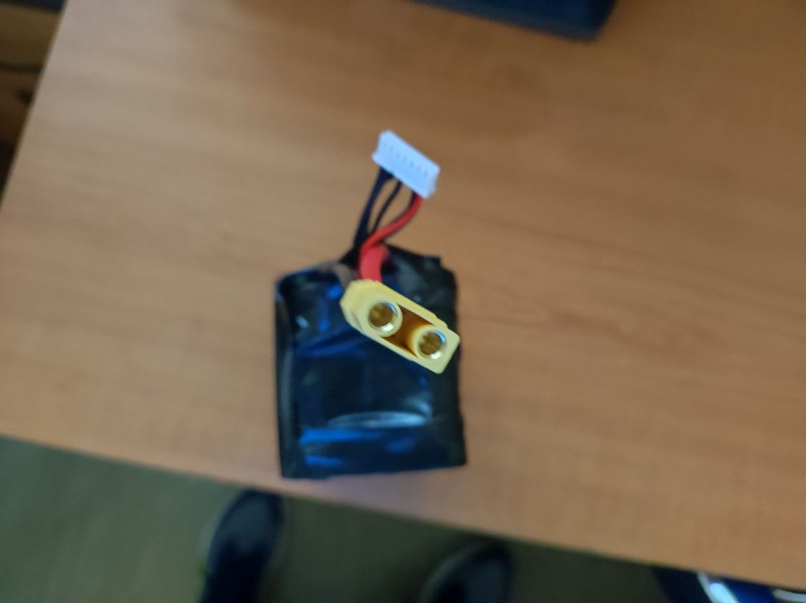Акумулятор / батарея для FPV дронів
6s3p збірка з нових і оригінальних