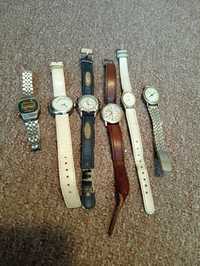 Zestaw starych zegarków na reke