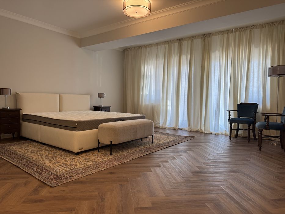 Перша сдача 4к біля метр,Контрактова площа, Подол, Нижній Вал,27/29