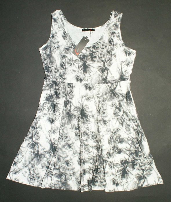 DJT FASHION_Śliczna SUKIENKA_ecri PALMY modna jersey NOWA_XL/42