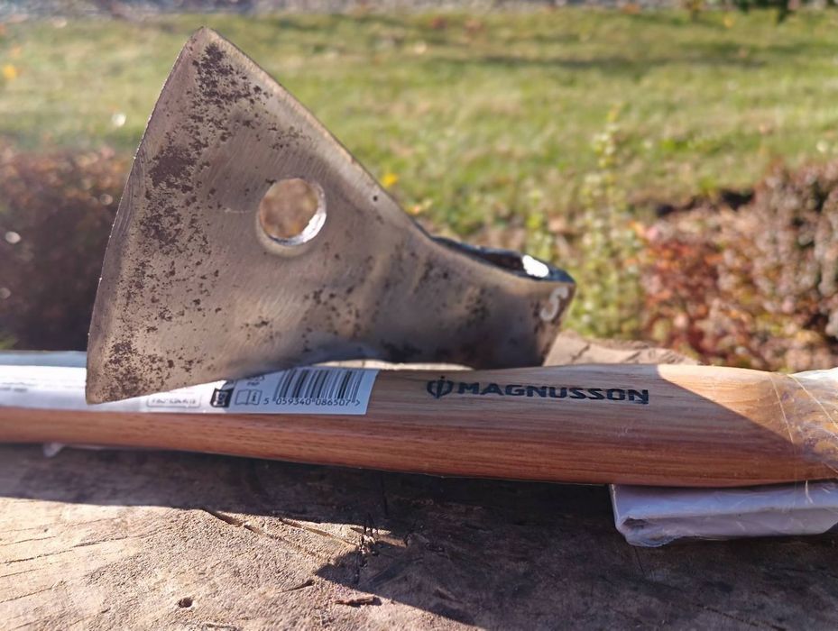 Siekiera S, kuta, stara, sztylisko hikora.