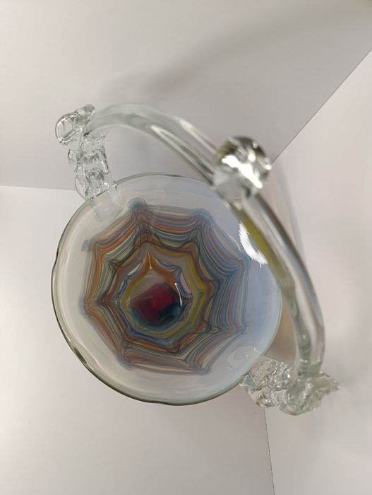 Вінтажна скляна корзинка