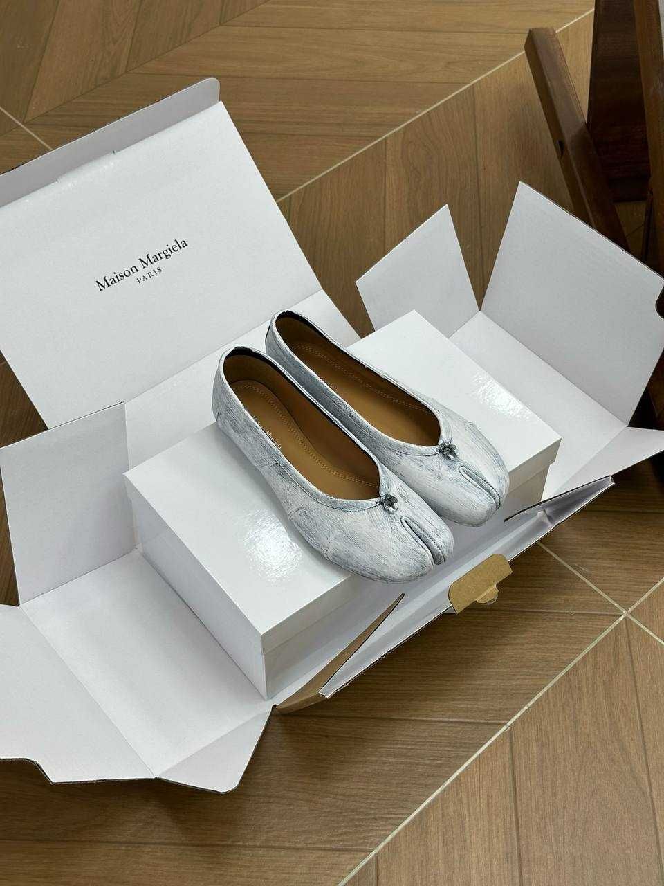 Балетки табі від Maison Margiela