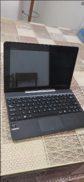 Sprzedam laptop 2w1 Asus T100 Transformer