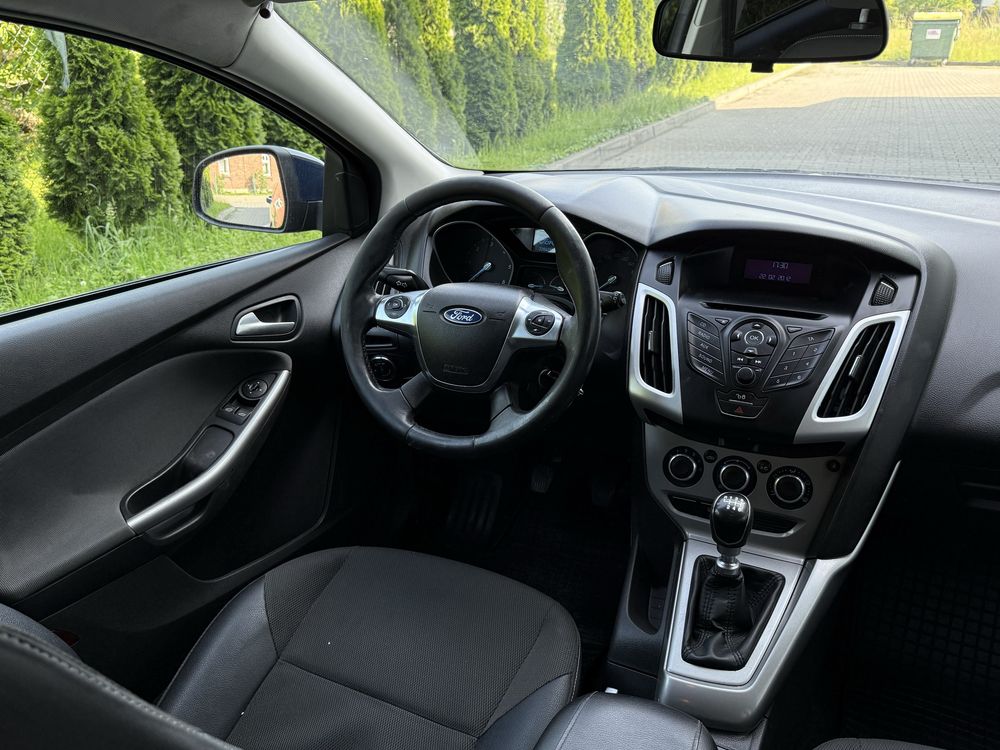 Ford focus kombi 1.6 Tdci 2012 Rok