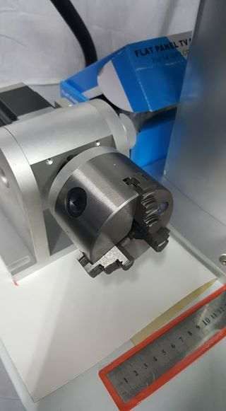 Maquina laser gravação e corte metais