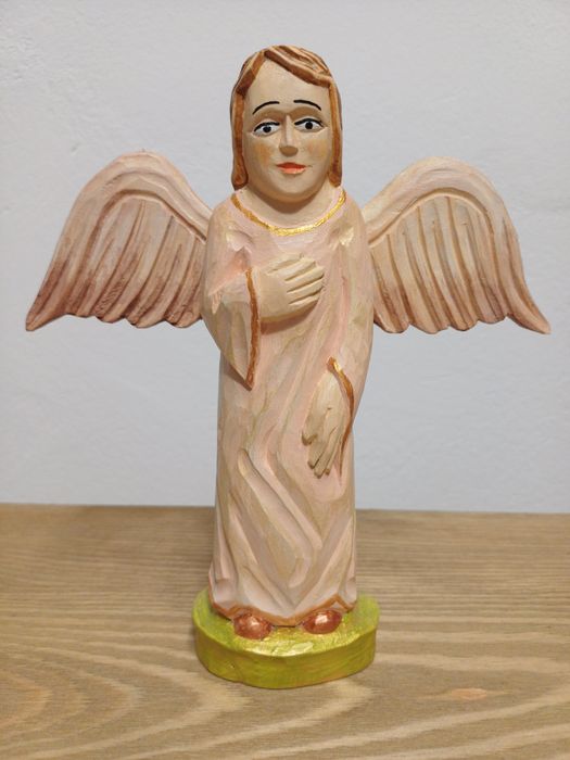 Anioł rzeźba ludowa