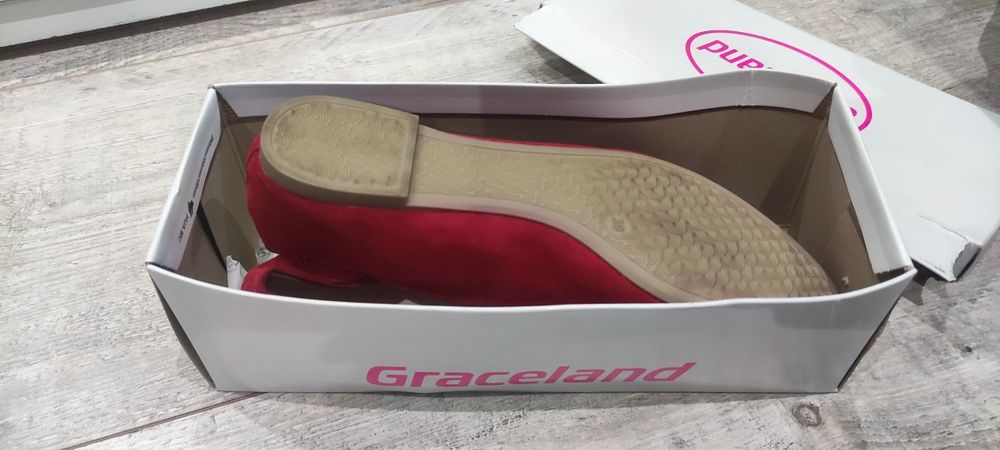 Baleriny czerwone 39 rozmiar, Graceland, prawie jak nowe!