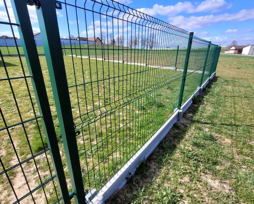 Panele 123 cm x 250 cm panele ogrodzeniowe  3D słupek  brama furtka