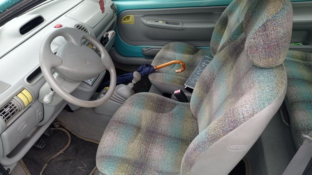 Twingo Elia pakiet 47tys przebieg klimatyzacja