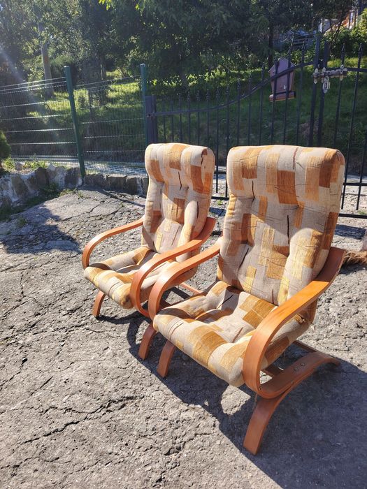 Stół rozkładany do salonu do jadalni + 2 fotele bujane