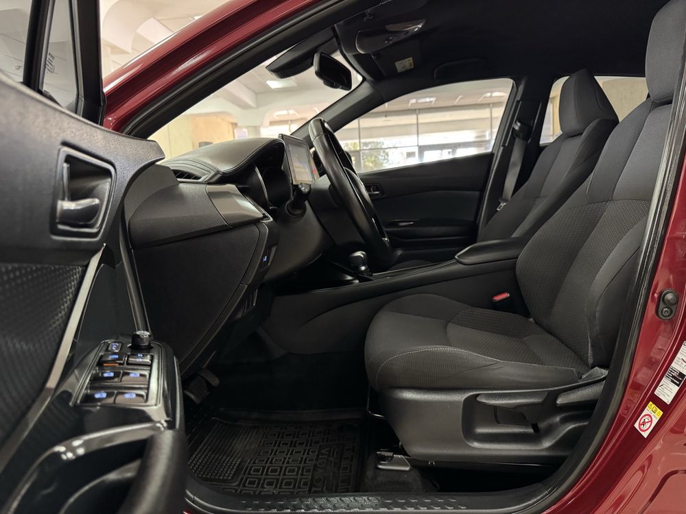 Toyota C-HR Hybrid 1.8і 16V АКПП 2017 р.в. (122 к.с.)