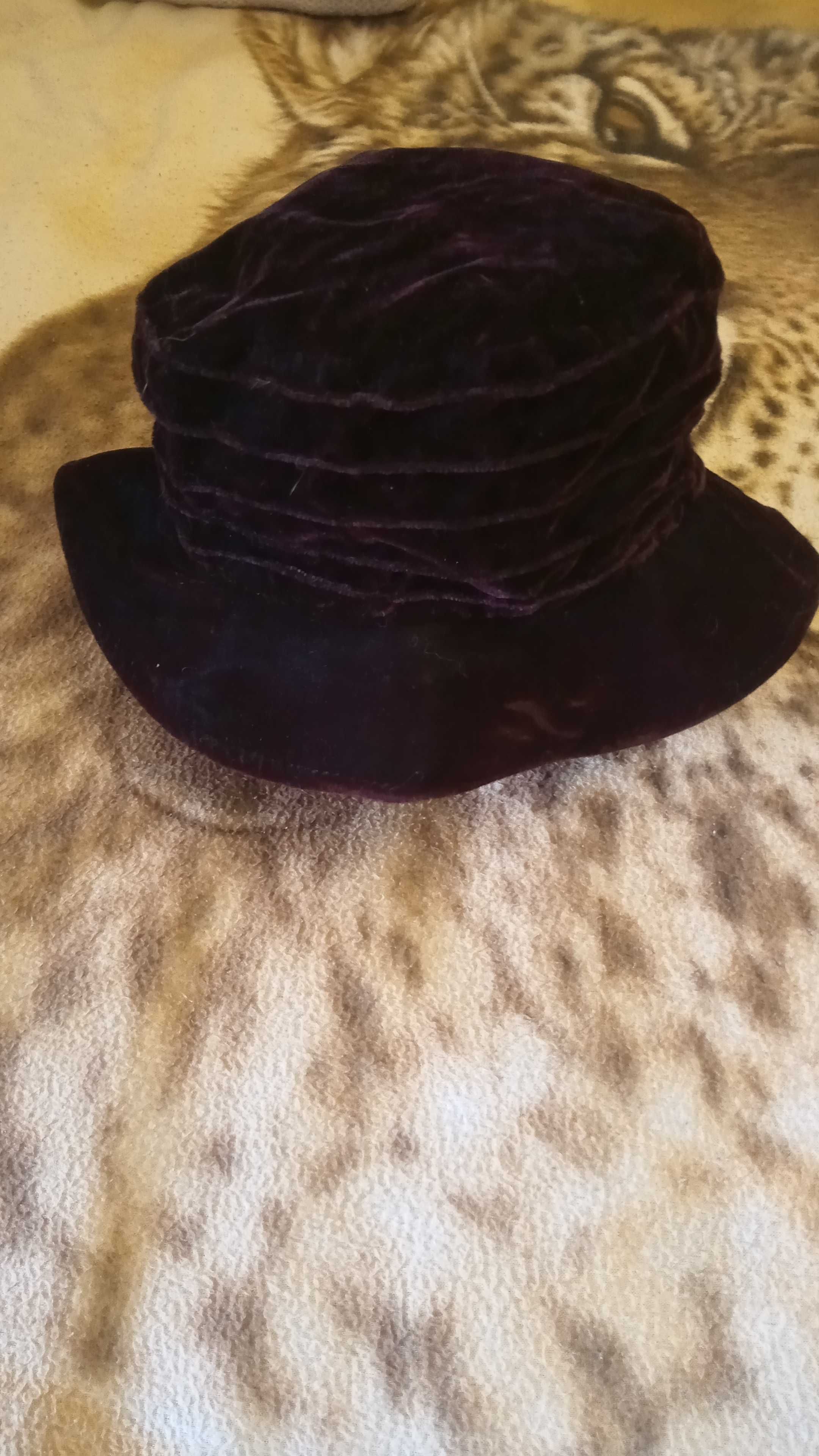 Продажа шляпа демисезонная черная р.56