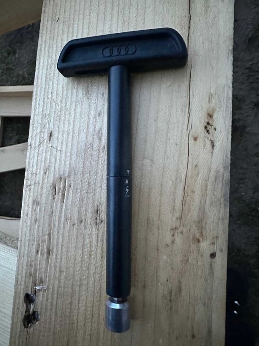 Bagażnik dachowy oryginalny Wingbar do Audi Q5 8R belki poprzeczki