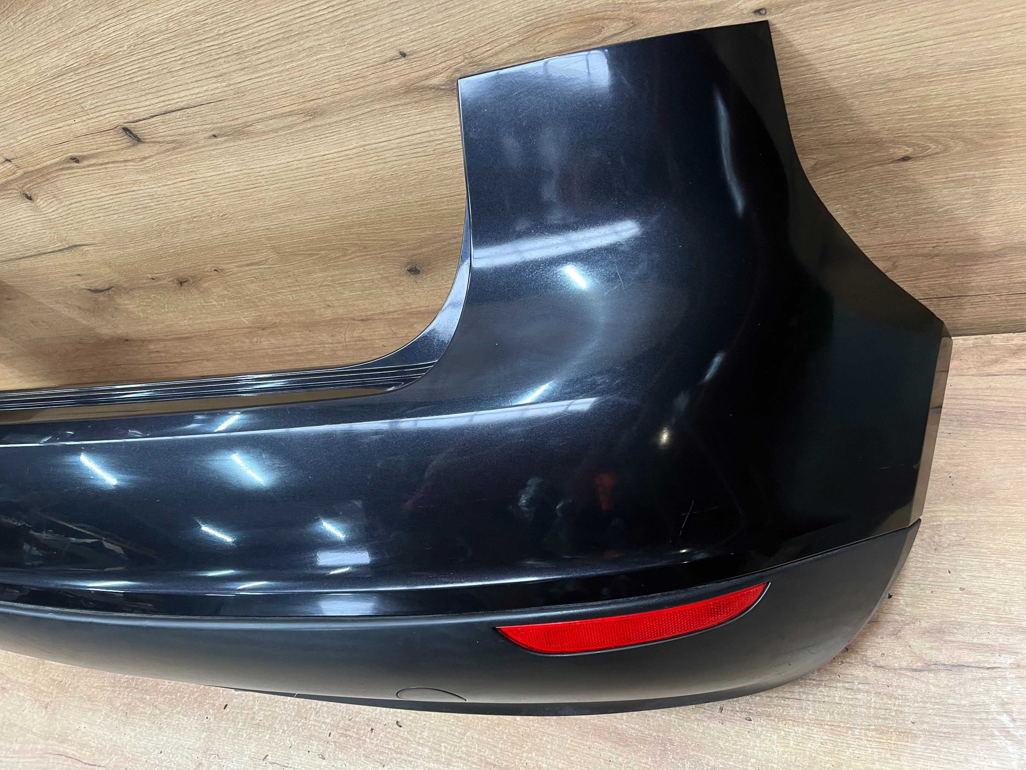Zderzak tylny Golf 5 Plus kolor lc9z
