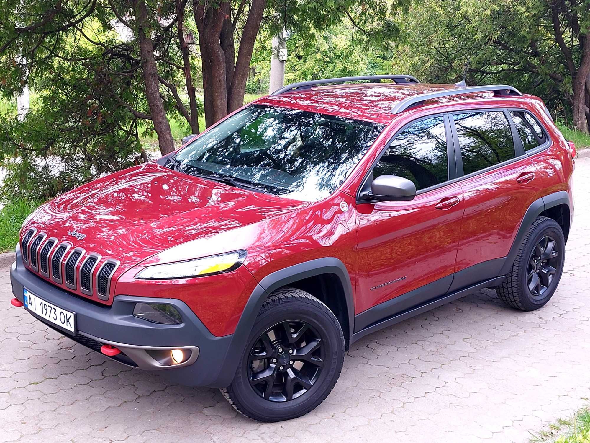 ПРОДАМ JEEP CHEROKKE Trailhawk 3.2 V6 2017 рік